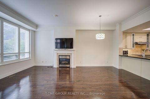 Photo 13 at TH 8 - 761 Bay Street, Bay Street Corridor, Toronto