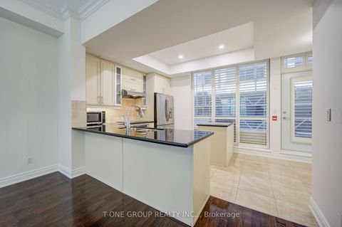 Photo 15 at TH 8 - 761 Bay Street, Bay Street Corridor, Toronto