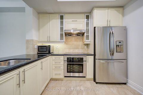 Photo 18 at TH 8 - 761 Bay Street, Bay Street Corridor, Toronto