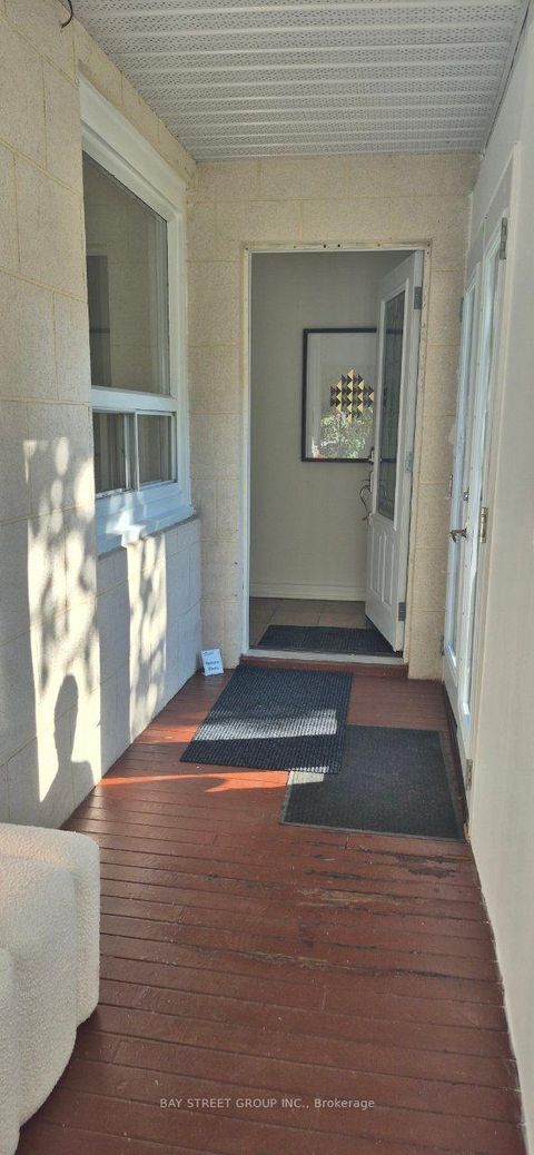 Photo 5 at 7 Emmott Avenue, Oakridge, Toronto
