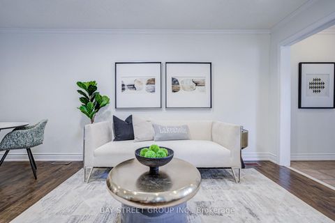 Photo 11 at 7 Emmott Avenue, Oakridge, Toronto