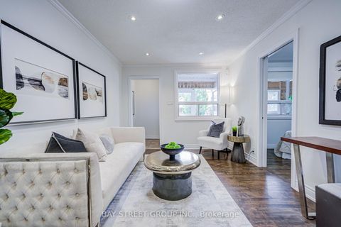 Photo 13 at 7 Emmott Avenue, Oakridge, Toronto