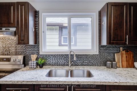Photo 16 at 7 Emmott Avenue, Oakridge, Toronto