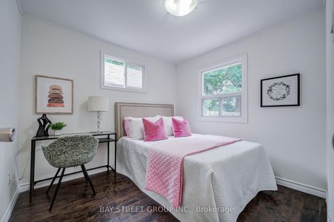 Photo 24 at 7 Emmott Avenue, Oakridge, Toronto
