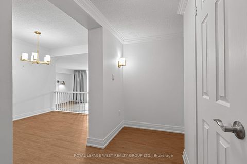 Photo 14 at 413 - 240 Scarlett Road W, Smythe, Toronto
