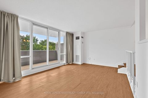 Photo 22 at 413 - 240 Scarlett Road W, Smythe, Toronto