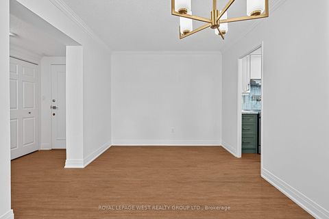 Photo 25 at 413 - 240 Scarlett Road W, Smythe, Toronto