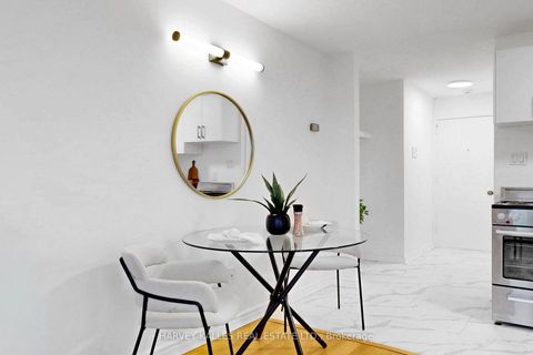 Photo 4 at 315 - 123 Woodbine Avenue, The Beaches, Toronto