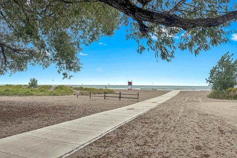 Photo 13 at 315 - 123 Woodbine Avenue, The Beaches, Toronto