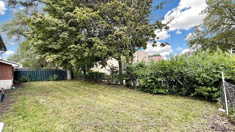 Photo 17 at 256 Ferris Road, Parkview, Toronto