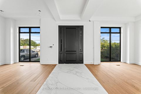 Photo 2 at 15 Mckenzie Street, Vaughan Grove, Vaughan