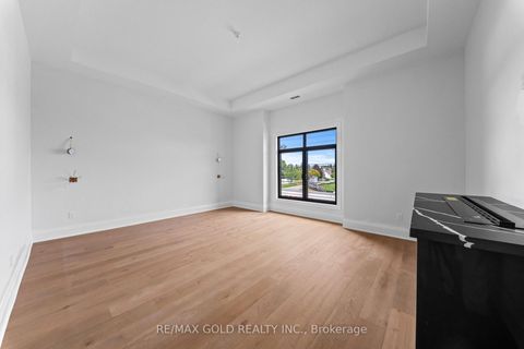Photo 22 at 15 Mckenzie Street, Vaughan Grove, Vaughan