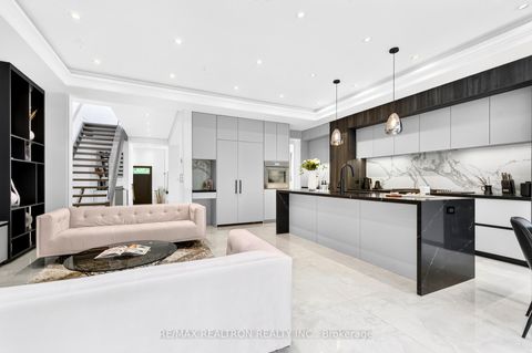 Photo 4 at 245 Patricia Avenue, Newtonbrook West, Toronto