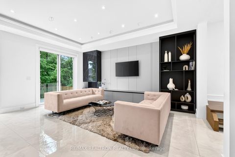 Photo 5 at 245 Patricia Avenue, Newtonbrook West, Toronto