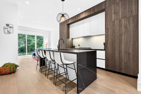 Photo 34 at 245 Patricia Avenue, Newtonbrook West, Toronto