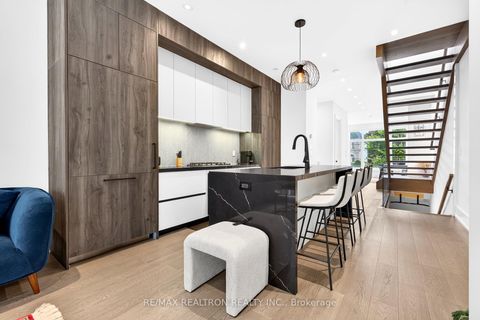 Photo 35 at 245 Patricia Avenue, Newtonbrook West, Toronto