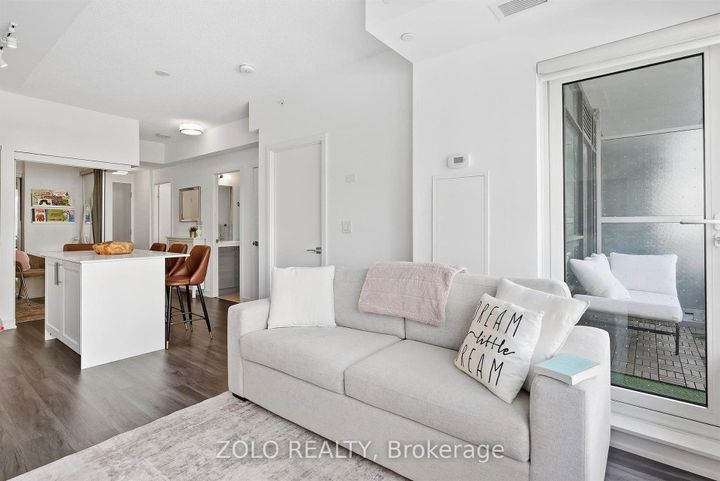 Photo 8 at 335 - 621 Sheppard Avenue E, Bayview Village, Toronto