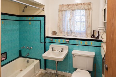 Photo 6 at 48 Mould Avenue, Smythe, Toronto
