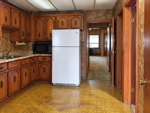 Photo 11 at 48 Mould Avenue, Smythe, Toronto