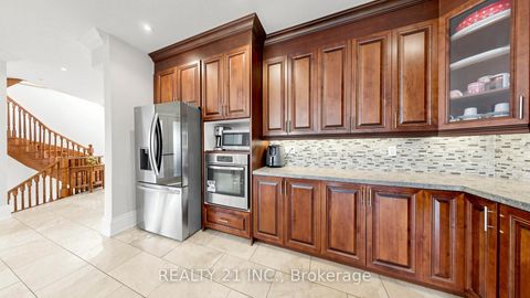 Photo 14 at 3 Stinson Circle, Parkview, Toronto