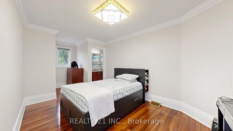 Photo 29 at 3 Stinson Circle, Parkview, Toronto
