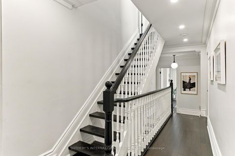 Photo 21 at 140 Spruce Street, South St. James Town, Toronto