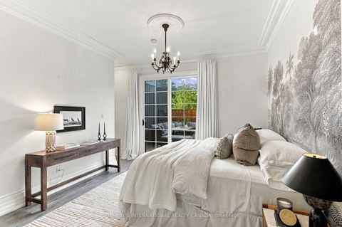 Photo 25 at 140 Spruce Street, South St. James Town, Toronto