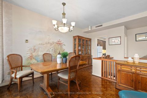 Photo 9 at 321 - 40 Oaklands Avenue, St. Clair, Toronto