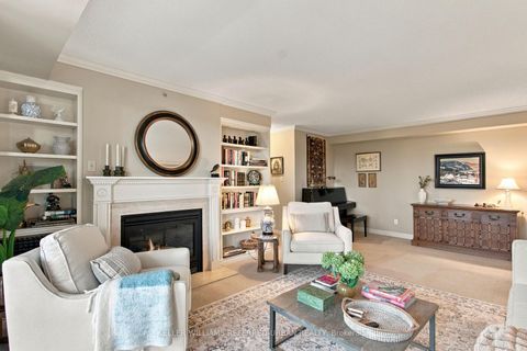 Photo 5 at 524 - 18 Concorde Place, Don Mills, Toronto