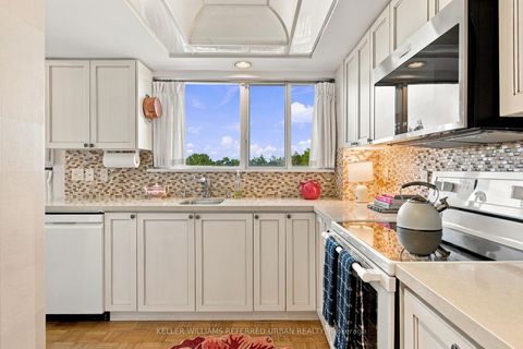 Photo 12 at 524 - 18 Concorde Place, Don Mills, Toronto