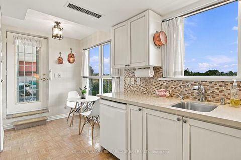 Photo 14 at 524 - 18 Concorde Place, Don Mills, Toronto