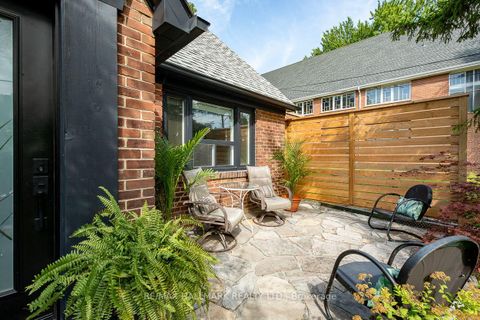 Photo 3 at 110 Lakeside Avenue, Cliffside, Toronto