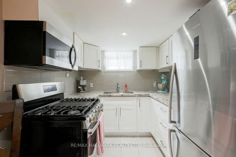 Photo 21 at 110 Lakeside Avenue, Cliffside, Toronto