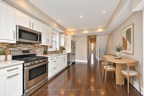 Photo 4 at 260 Clinton Street, Little Italy, Toronto