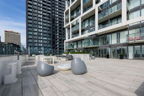 Photo 31 at 832 - 8 Hillsdale Avenue, Mount Pleasant West, Toronto