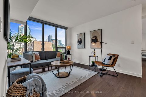 Photo 4 at 406 - 33 Lombard Street, Yonge Corridor, Toronto
