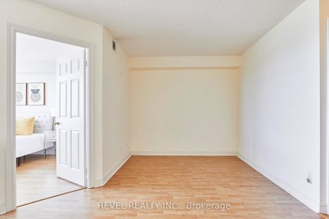 Photo 13 at 210 - 1700 Eglinton Avenue E, Victoria Village, Toronto