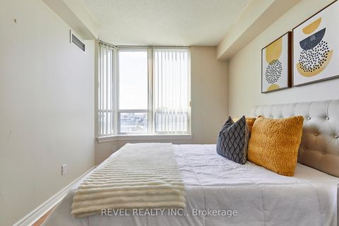Photo 15 at 210 - 1700 Eglinton Avenue E, Victoria Village, Toronto