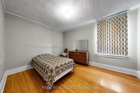 Photo 24 at 180 Atlas Avenue, Oakwood Village, Toronto