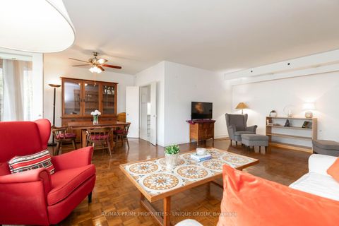 Photo 5 at 644 - 21 Dale Avenue, Moore Park, Toronto