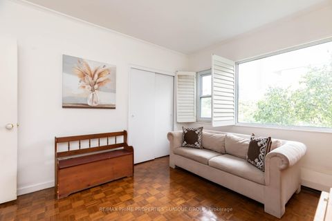 Photo 11 at 644 - 21 Dale Avenue, Moore Park, Toronto