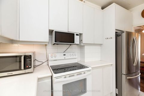 Photo 14 at 644 - 21 Dale Avenue, Moore Park, Toronto