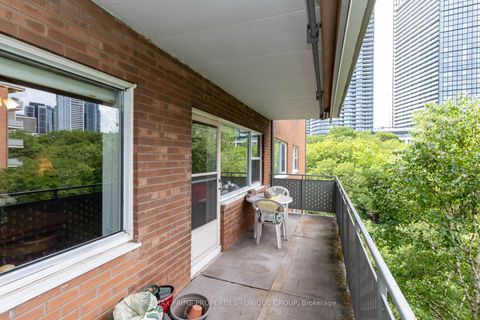 Photo 15 at 644 - 21 Dale Avenue, Moore Park, Toronto