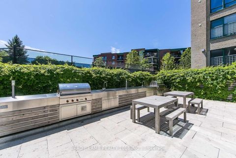 Photo 10 at 809 - 775 King Street W, Niagara, Toronto