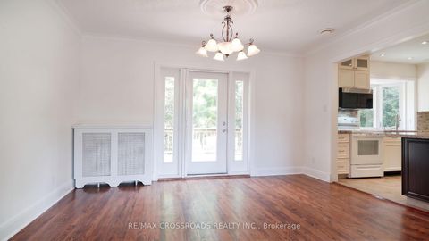 Photo 8 at 19 Strathgowan Crescent, Lawrence Park South, Toronto
