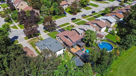 Photo 19 at 29 Shelley Lane, Letitia Heights, Barrie