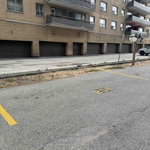 Photo 27 at 208 - 50 Gulliver Road, Amesbury, Toronto