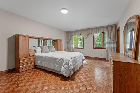 Photo 14 at 113 Bond Crescent, Oak Ridges, Richmond Hill