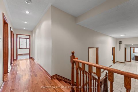 Photo 20 at 113 Bond Crescent, Oak Ridges, Richmond Hill