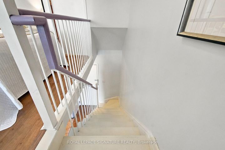 Photo 10 at 207 - 119 Merton Street, Mount Pleasant West, Toronto